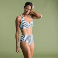 Bas De Maillot De Bain De Surf Femme Taille Haute ROMI MARIN BLANC GRIS FONCE 19 Bas De Maillot De Bain De Surf Femme Taille Haute ROMI MARIN BLANC GRIS FONCE -Kitesurf Boutique bas de maillot de bain de surf femme taille haute romi marin blanc gris fonce 7