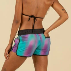 Boardshort Surf Femme TINI BLUR Avec Ceinture élastiquée Et Cordon De Serrage -Kitesurf Boutique boardshort surf femme tini blur avec ceinture elastiquee et cordon de serrage 2