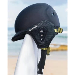 Casque Pour La Pratique Du Surf . Noir -Kitesurf Boutique casque pour la pratique du surf noir 1
