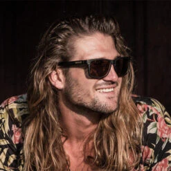 Lunettes De Soleil POZZ' Noir, Polarisés ROUGE - Cat.3 - MUNDAKA -Kitesurf Boutique lunettes de soleil pozz noir polarises rouge cat3 mundaka 3