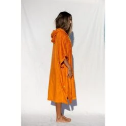 Pacifique Sud | Poncho Surf | Orange | Avec Manches -Kitesurf Boutique pacifique sud poncho surf orange avec manches 3