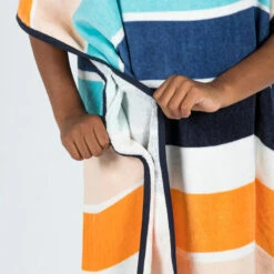 Poncho Surf Enfant 110 à 135 Cm - 500 Wavy Orange Bleu -Kitesurf Boutique poncho surf enfant 110 a 135 cm 500 wavy orange bleu 2
