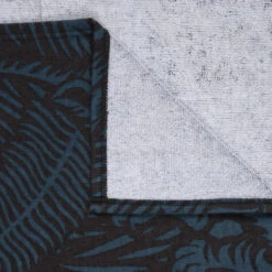 Poncho Surf Enfant 135 à 160 Cm - 550 Tiger -Kitesurf Boutique poncho surf enfant 135 a 160 cm 550 tiger 4