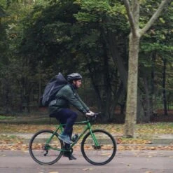 Sac à Dos étanche Urbain 40L PVC Noir Zulupack X Riding Zone 9 Sac à Dos étanche Urbain 40L PVC Noir Zulupack X Riding Zone -Kitesurf Boutique sac a dos etanche urbain 40l pvc noir zulupack x riding zone 3